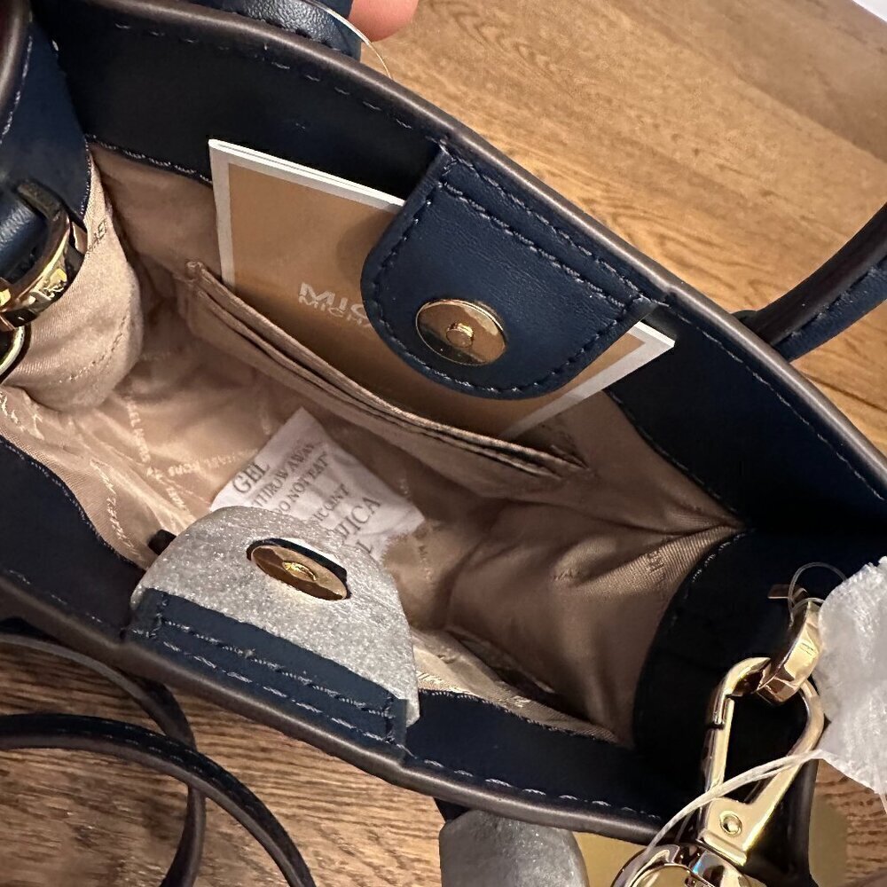 NWT! NEW! Michael Kors Mercer Extra-Small Pebbled Leather Crossbody Bag -Navy - Picture 10 of 12